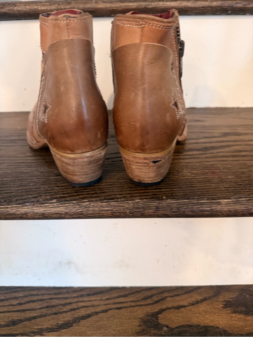 Freebird Weaver Tan like new - Picture 6 of 10